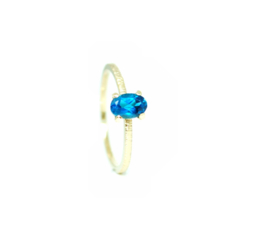 verlovingsring in 18kt geel goud met een london blue topaz