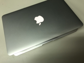 MacBook Air 11.6 inch 1.4Ghz. | 2Gb | SSD