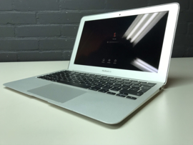 MacBook Air 11.6 inch 1.4Ghz. | 2Gb | SSD