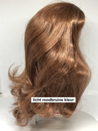 Prandell  poppen pruik kunsthaar omtrek 25 tot 32 cm, licht  roodbruin / kastanjebruin.