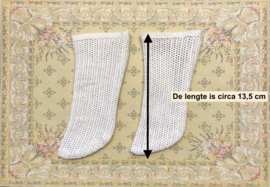 Poppensokjes sokken kousen kuitomtrek 15 cm voor antieke pop 100% katoen, dikke grove structuur.