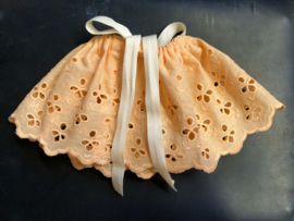 Petticoat onderrok onderjurk 9,5  cm lang voor poppen.