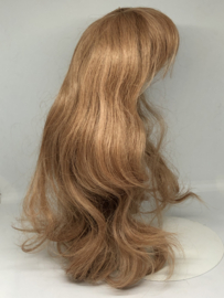 Poppen pruik echt mensenhaar omtrek 32 - 34  cm, warm middenblond.