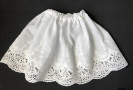 Petticoat onderrok onderjurk 18,5 cm lang voor poppen.