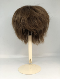 Poppen pruik echt mensenhaar omtrek 36  tot 38 cm, warm bruin.