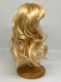 Glorex poppen pruik kunsthaar omtrek 18 cm, warm blond.