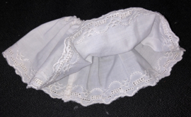 Petticoat onderrok onderjurk voor poppen 9 cm lang.