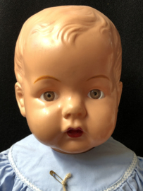 Vintage Wildebras polyethyleen plastic pop 57 cm voor verzameling.