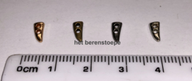 10 mini houtje touwtje tandvormige metalen poppenknoopjes 6 x 3 mm