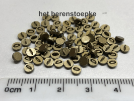 10 mini metalen poppenknoopjes rond en plat 4 mm doorsnede.