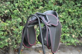 Tof zadel met roze rand 15" en 16,5" Verwisselbaar