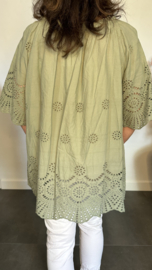 Broderie top Aurora army