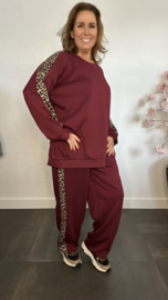 2-Delig comfy pak met panter bies Bordeaux