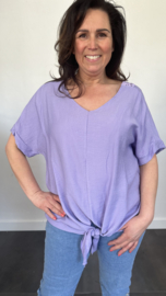 Top met gehaakt detail op de rug lila