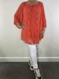 Top/ tuniek kant koraal