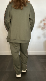 2-Delig comfy pak met panter bies Army