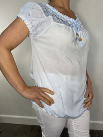 Blouse nina licht blauw