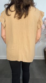 Shirt Britt met knopen en ruche Camel