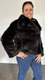 Kort bontjasje zwart (fake fur)