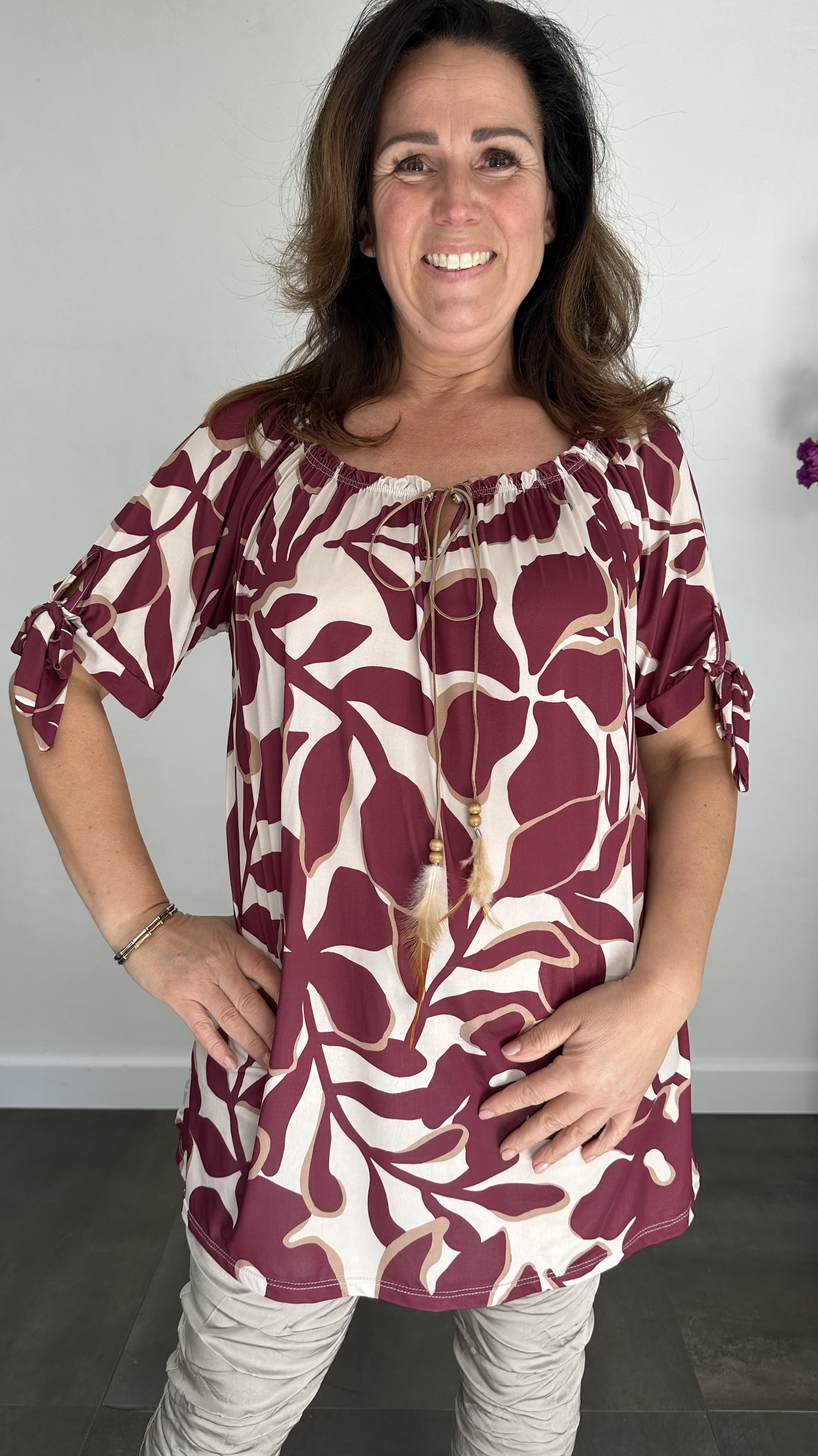 Top/ Tuniek fantasy flower bordeaux