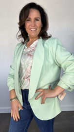 Blazer Marjan met gesmokte mouw licht groen