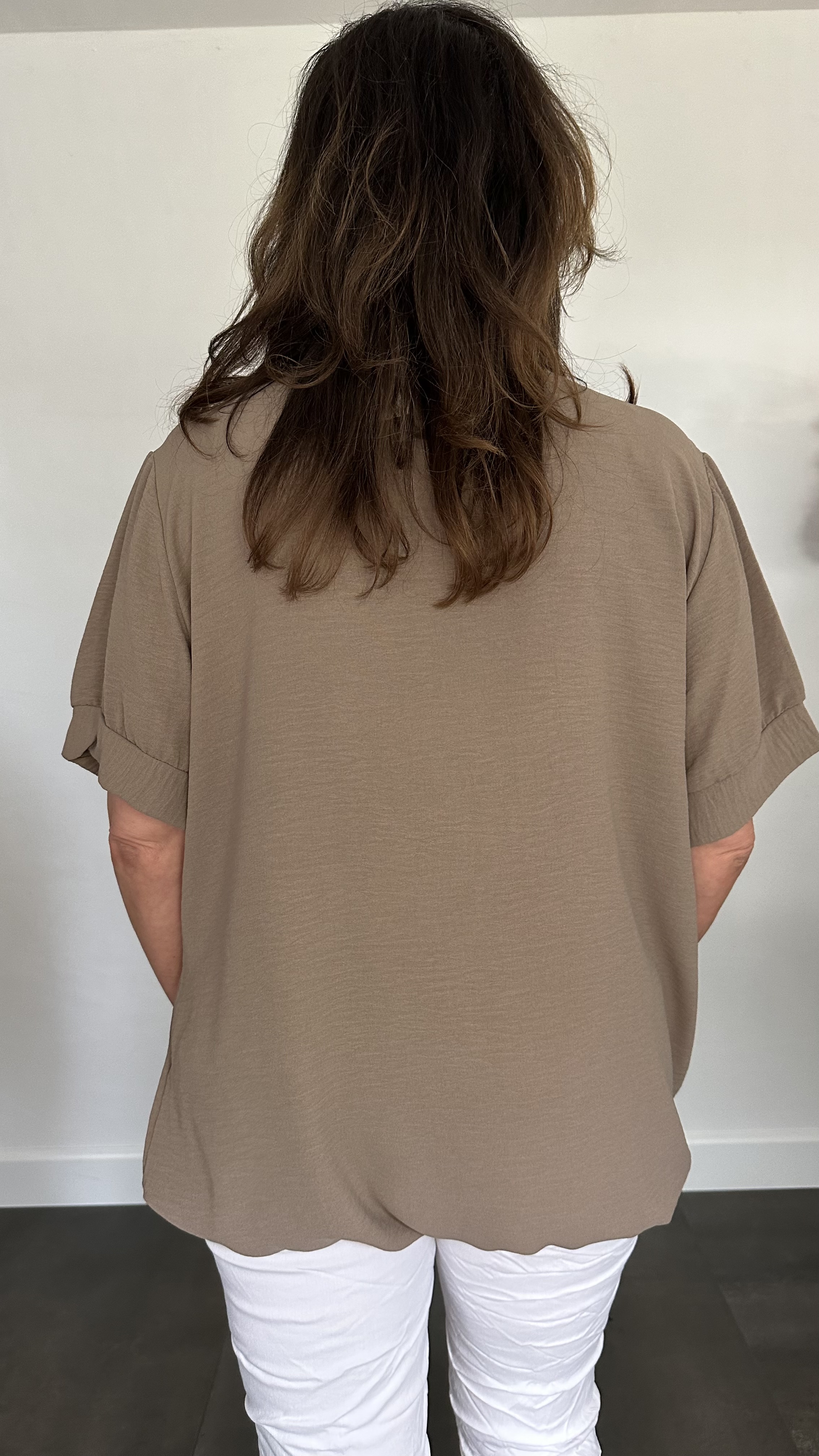 Top Maya korte mouw +SIZE taupe