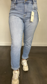Red Berry stretch MOM fit jeans flowers
