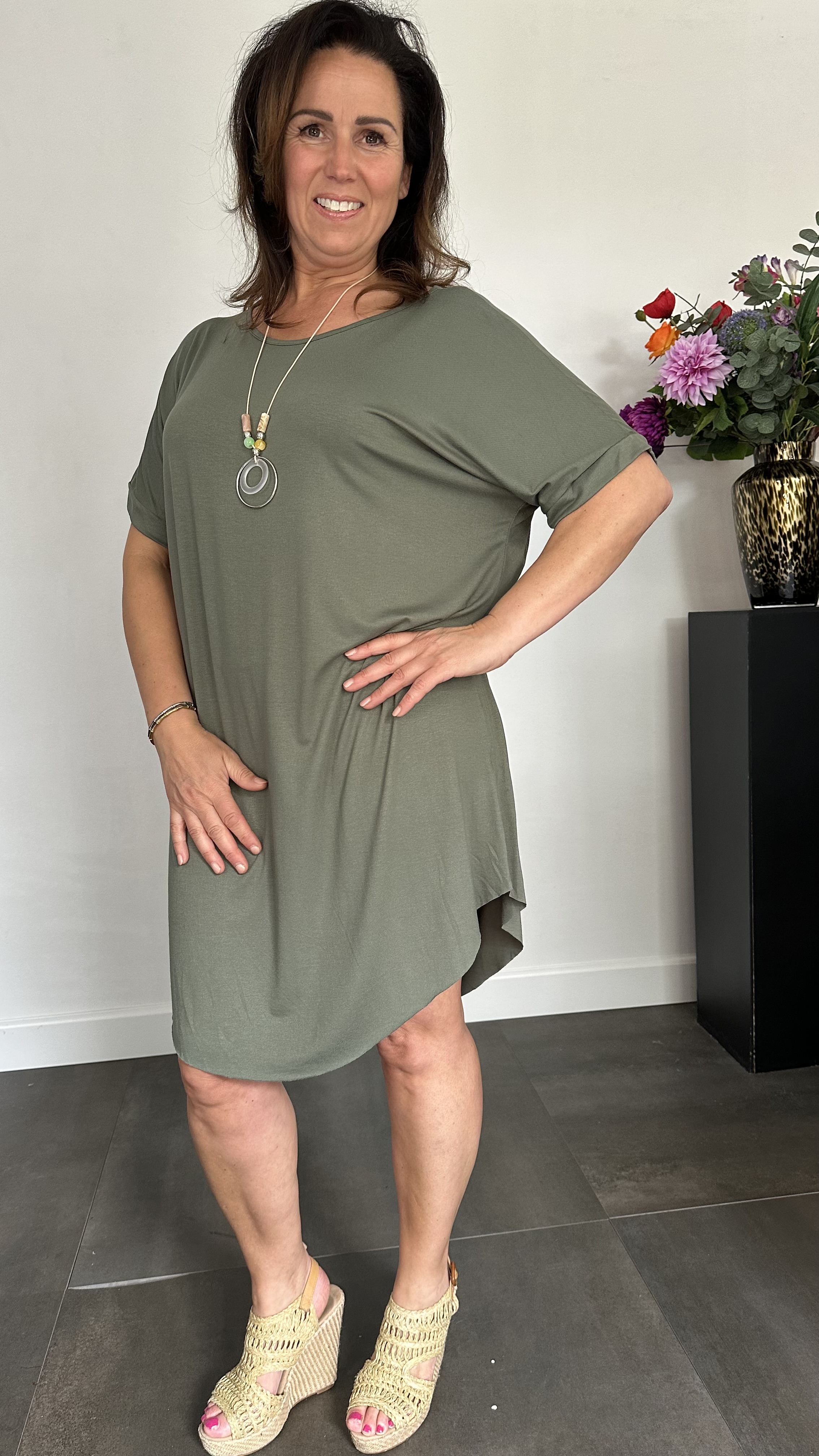T-shirtjurk met ketting army