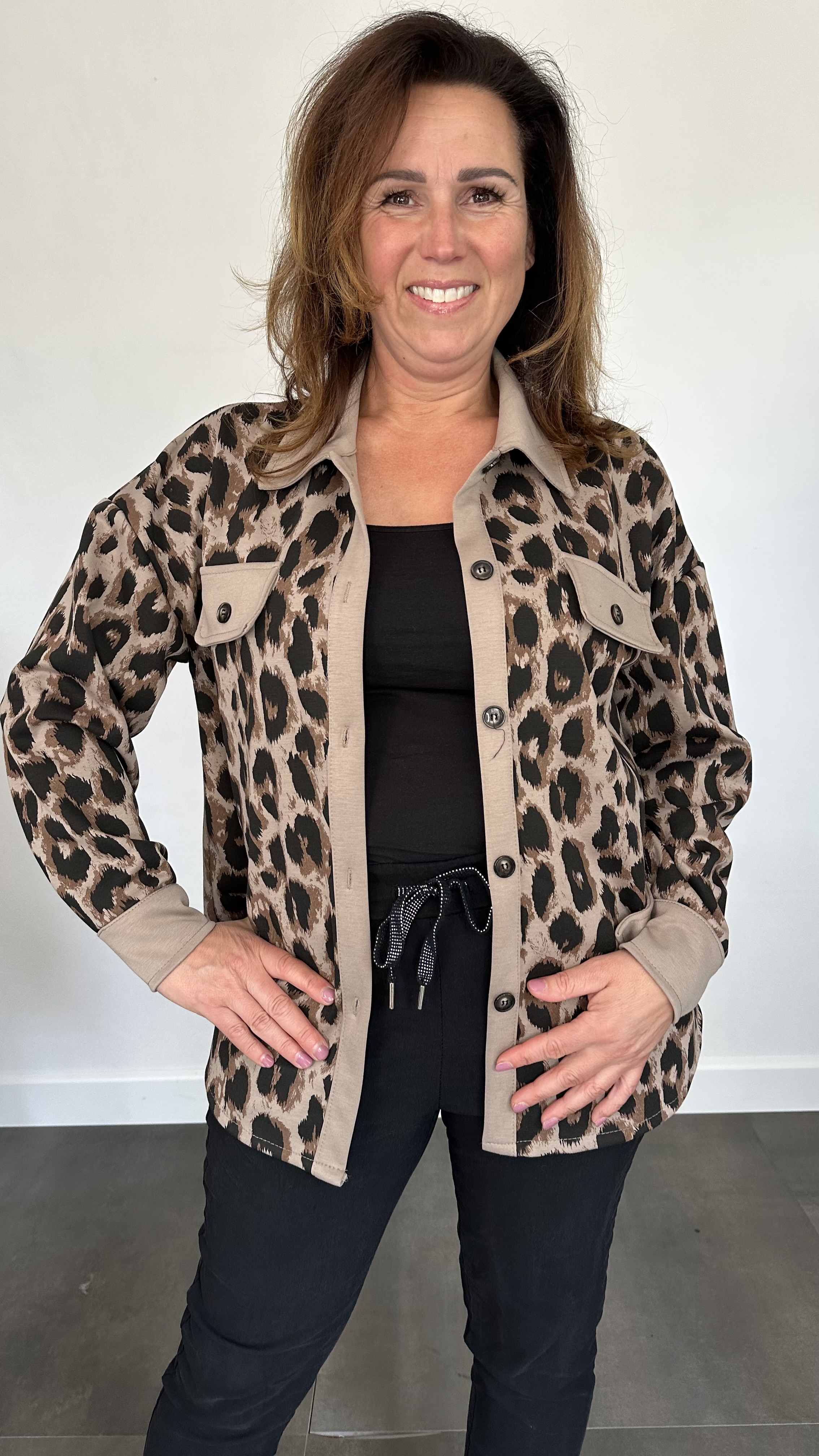 Blouse/ jasje panter taupe