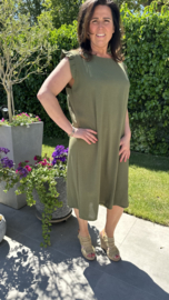 Jurk Mimi met ruche en knoopjes army
