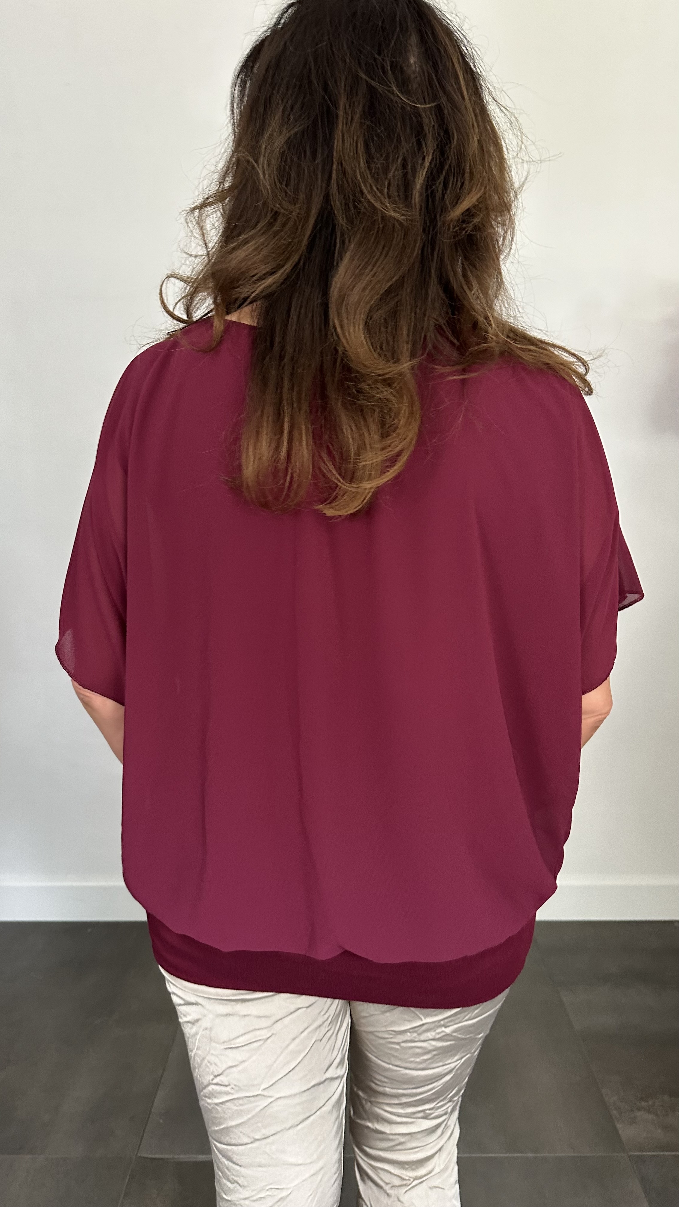 Blouse met boord korte mouw +SIZE aubergine