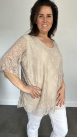 Kanten blouse Ilse +SIZE zand