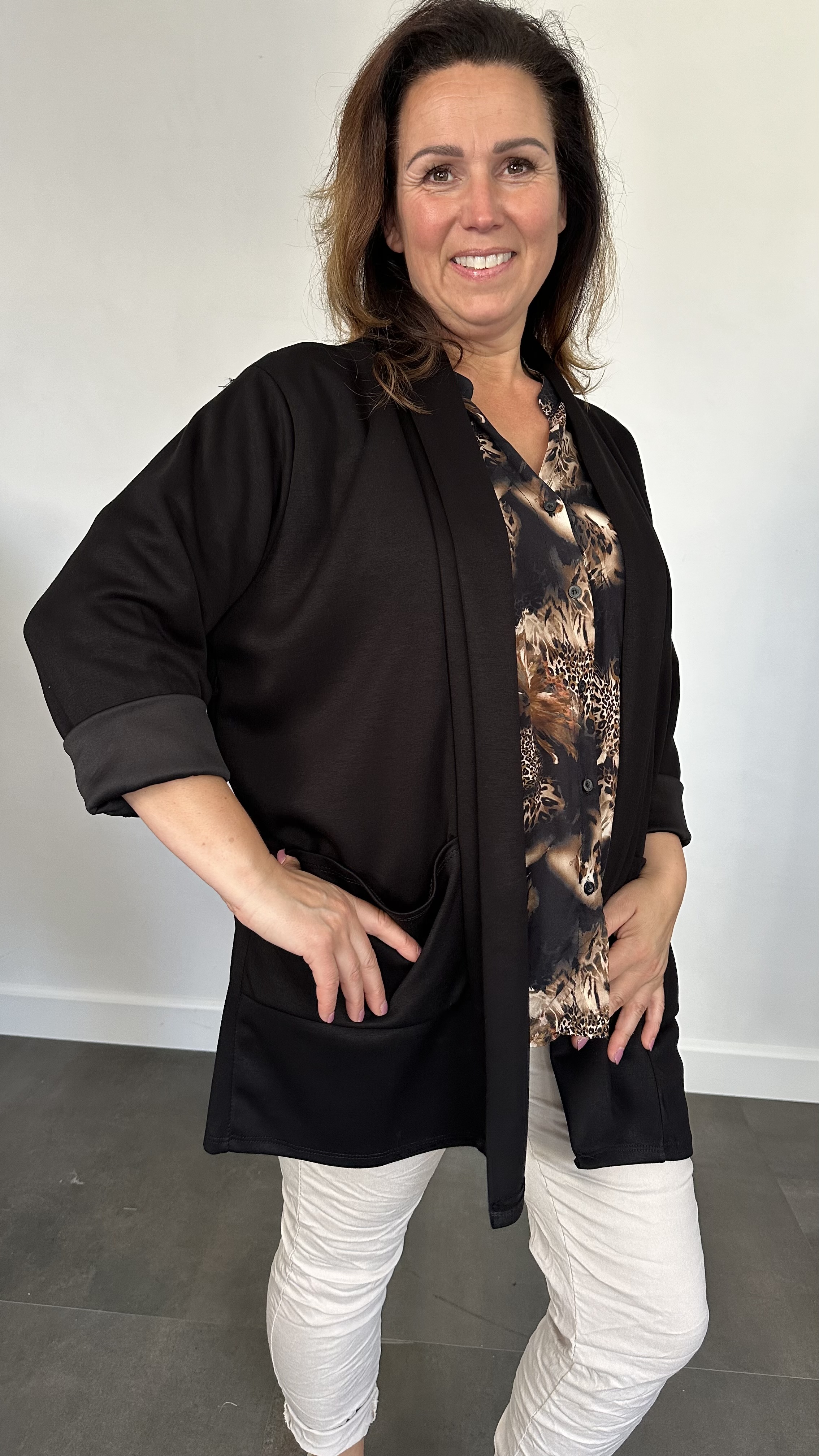 Vest Lisa met sjaalkraag +SIZE zwart