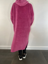 Fluffy jurk met capuchon fuchsia SALE