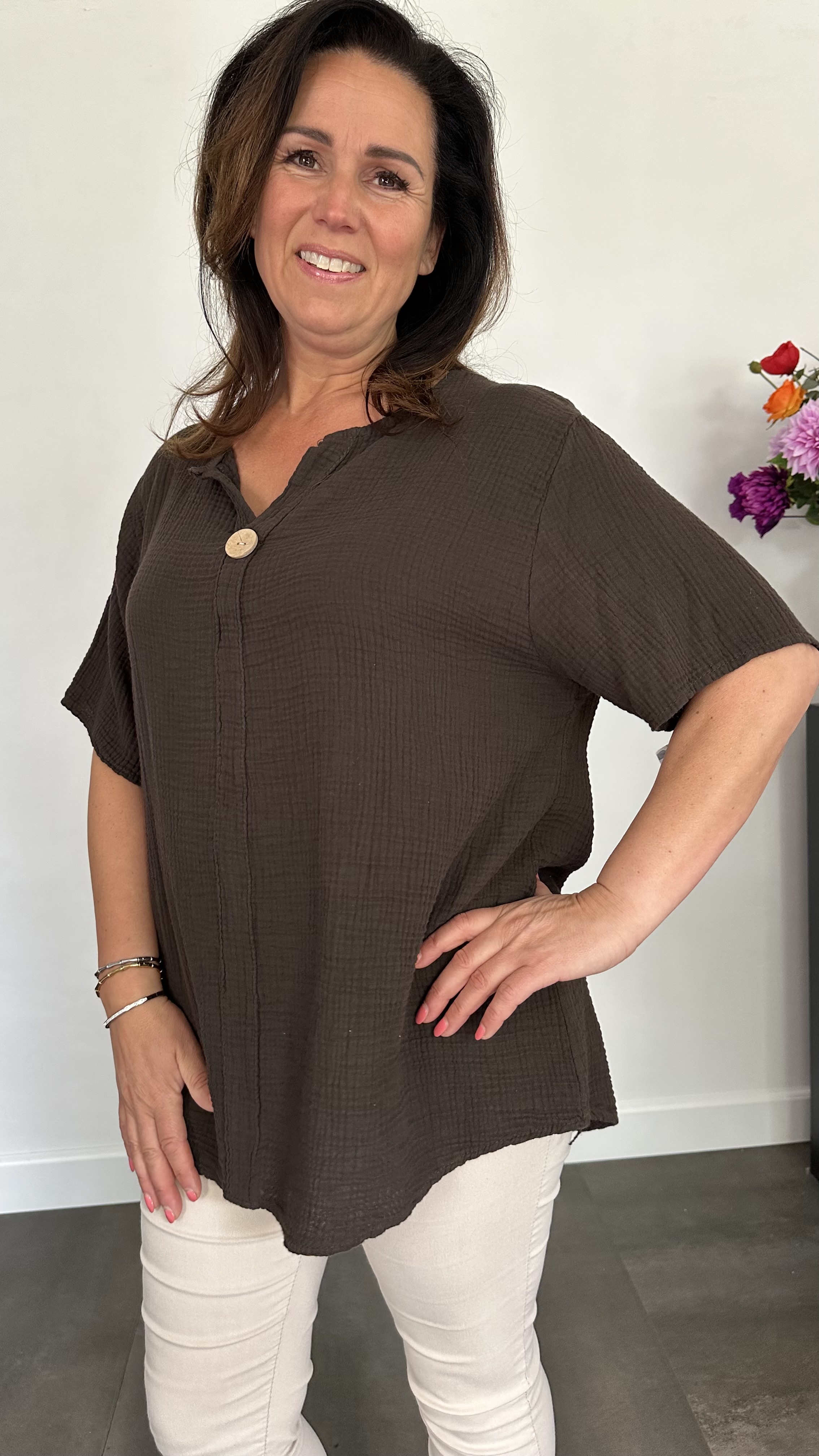 Shirt Vera met kant +SIZE donker bruin