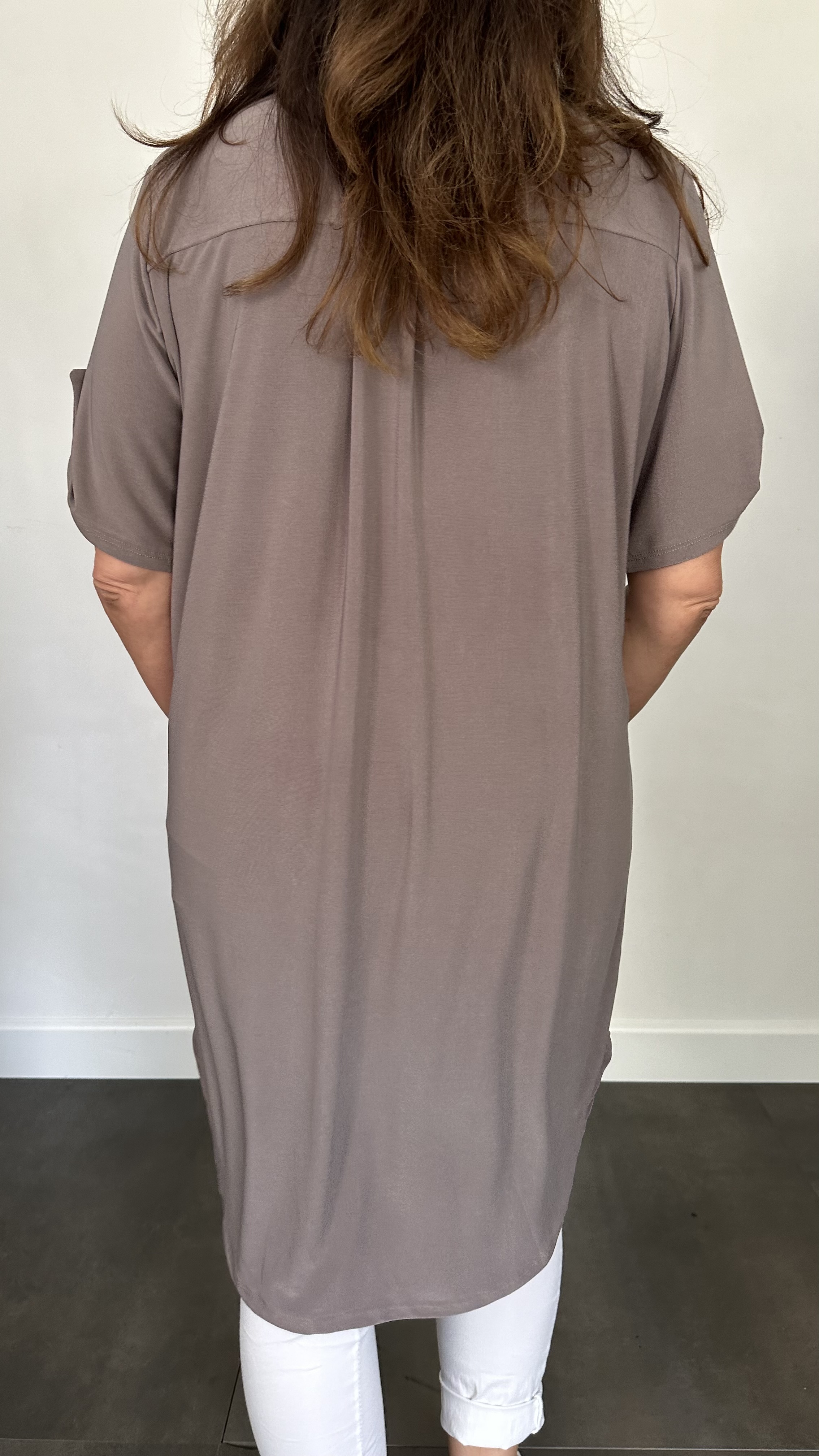Tuniek liz korte mouw taupe