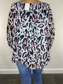 Voile ballon blouse panter licht blauw +SIZE