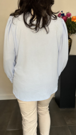 Crepe blouse met v-hals en pofmouw IJsblauw