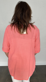 Linnenlook blouse met knoop koraal