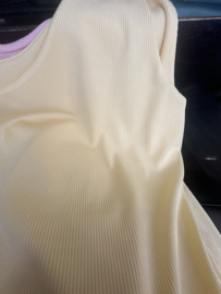 Hemd met brede schouderband ribbel Geel