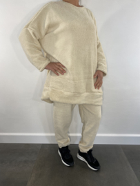 2-Delig fluffy pak beige SALE