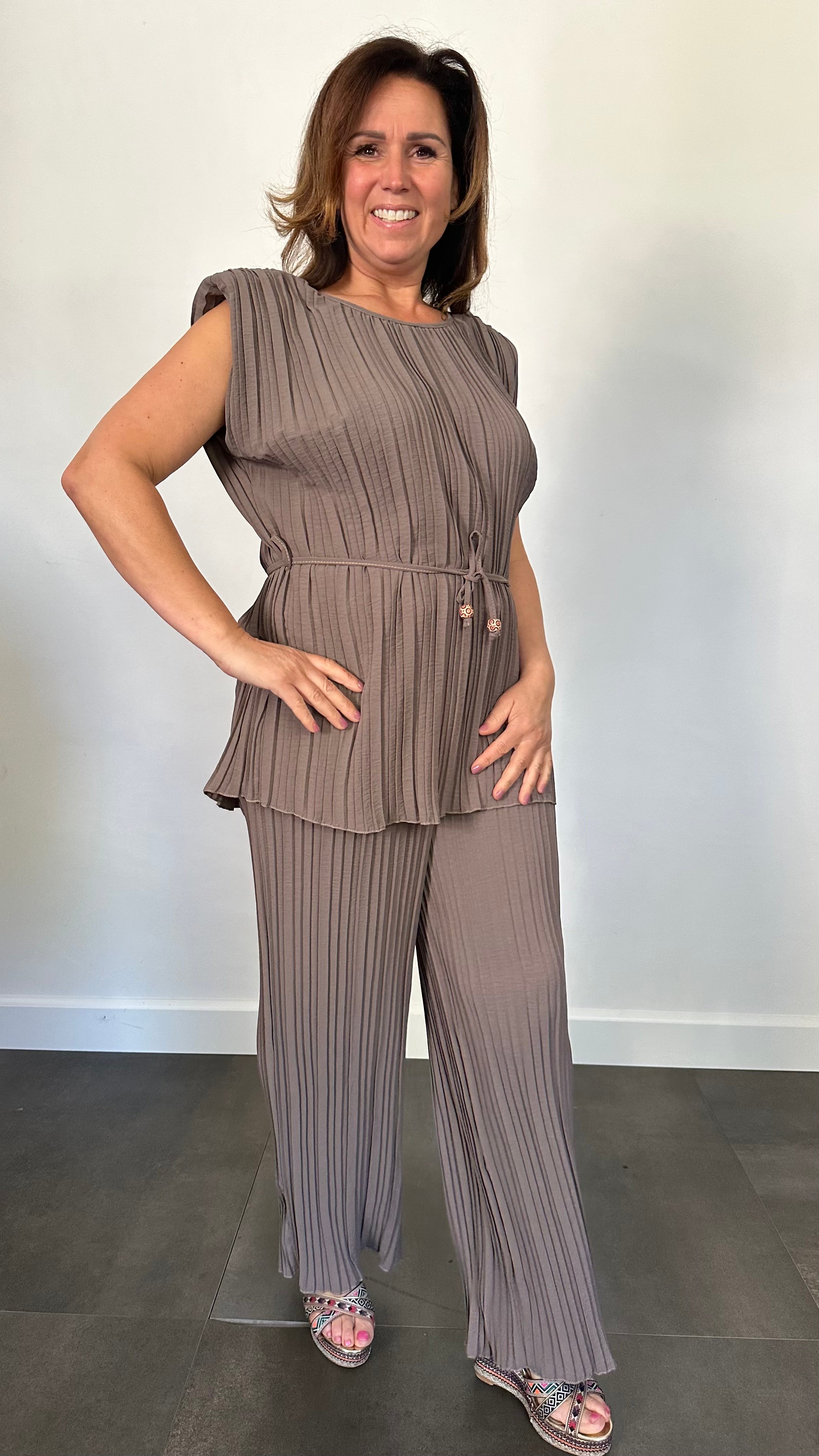 2-Delig pak Jenny plisse taupe