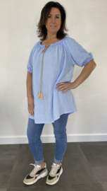 Lange blouse/ tuniek met pofmouw romy licht blauw