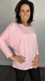 Shirt Debby met vleermuismouw roze