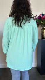 Crepe blouse Leonie met ruche Mint