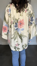 Blouse gebloemd met trompet mouw Zand