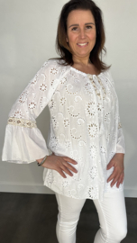 Broderie blouse met flared mouw wit