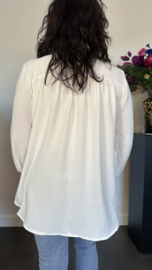 Crepe blouse Leonie met ruche Ecru