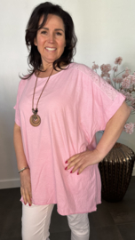 Shirt Jessica met ketting Roze