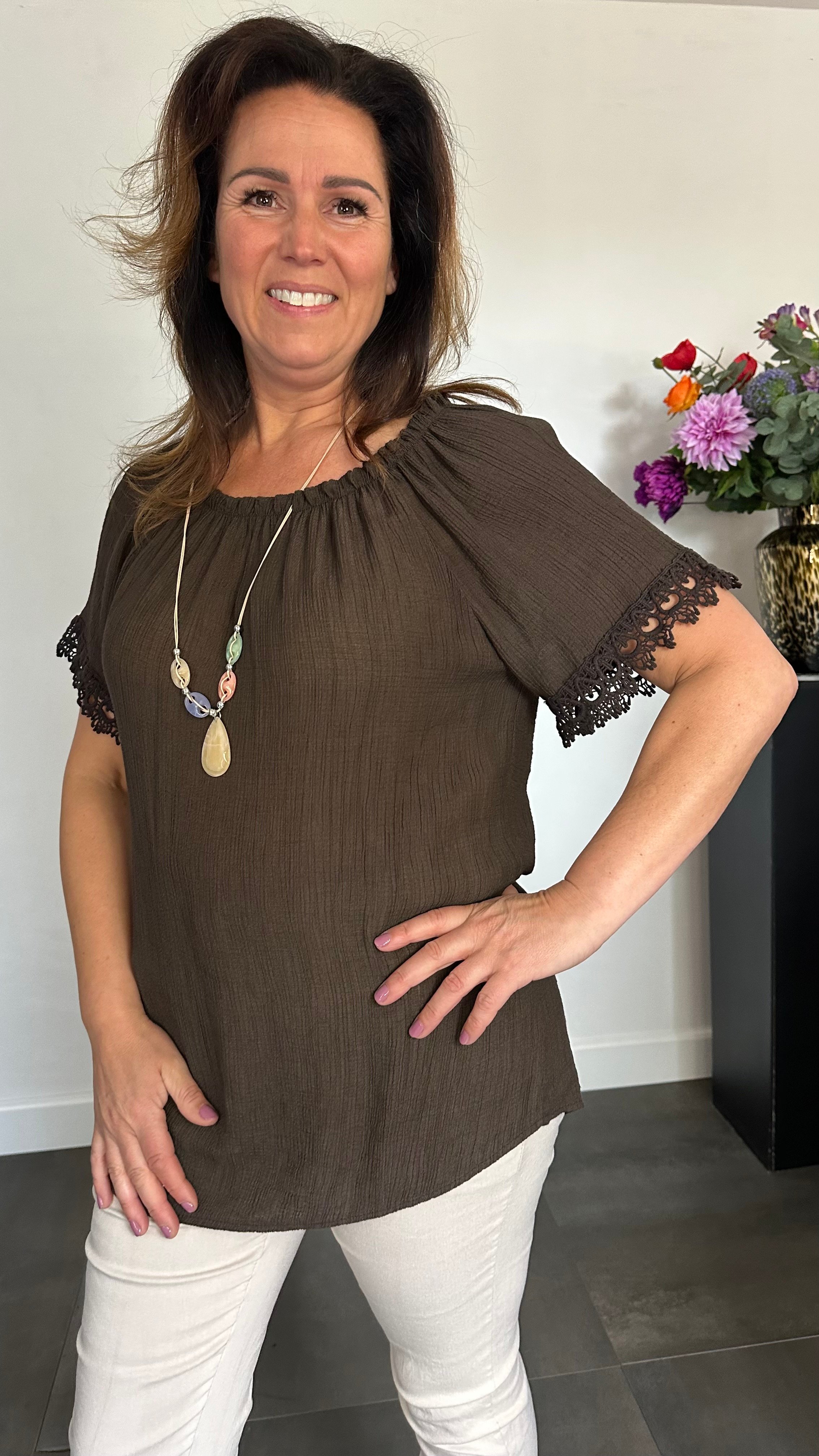Crinkle shirt met kant bruin